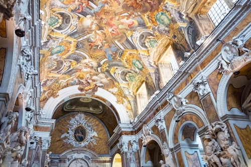 サンセヴェーロ礼拝堂とベールに包まれたキリストのナポリウォーキングツアー(即日発券)