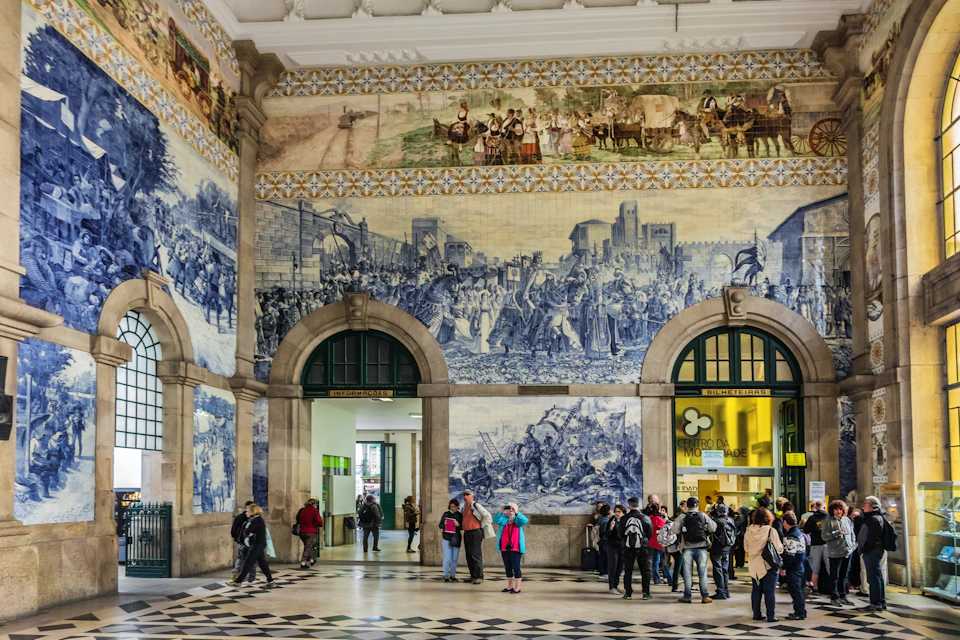 São Bento Train Station