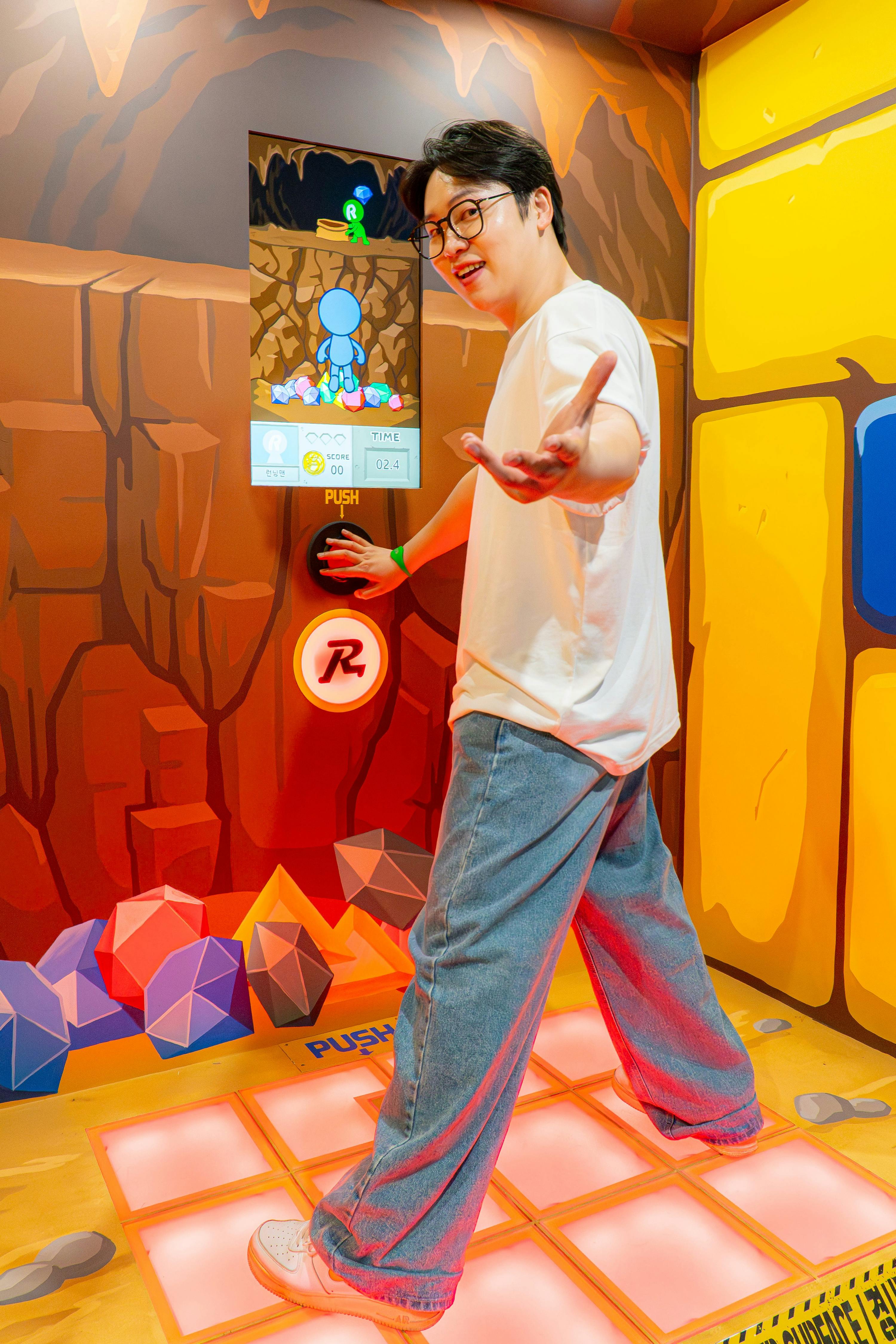 Running Man Thematic Experience Center Seoul: Admission Ticket in Seoul – Tiqets