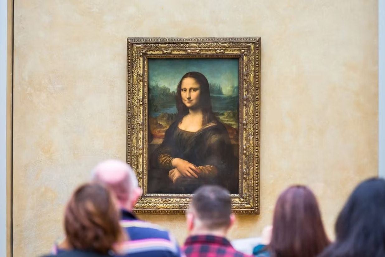 ルーブル美術館　ルーブル美術展　カンヴァス　額入り ルーヴルには、愛がある。LOUVREにはLOVEがある。 ルーヴル