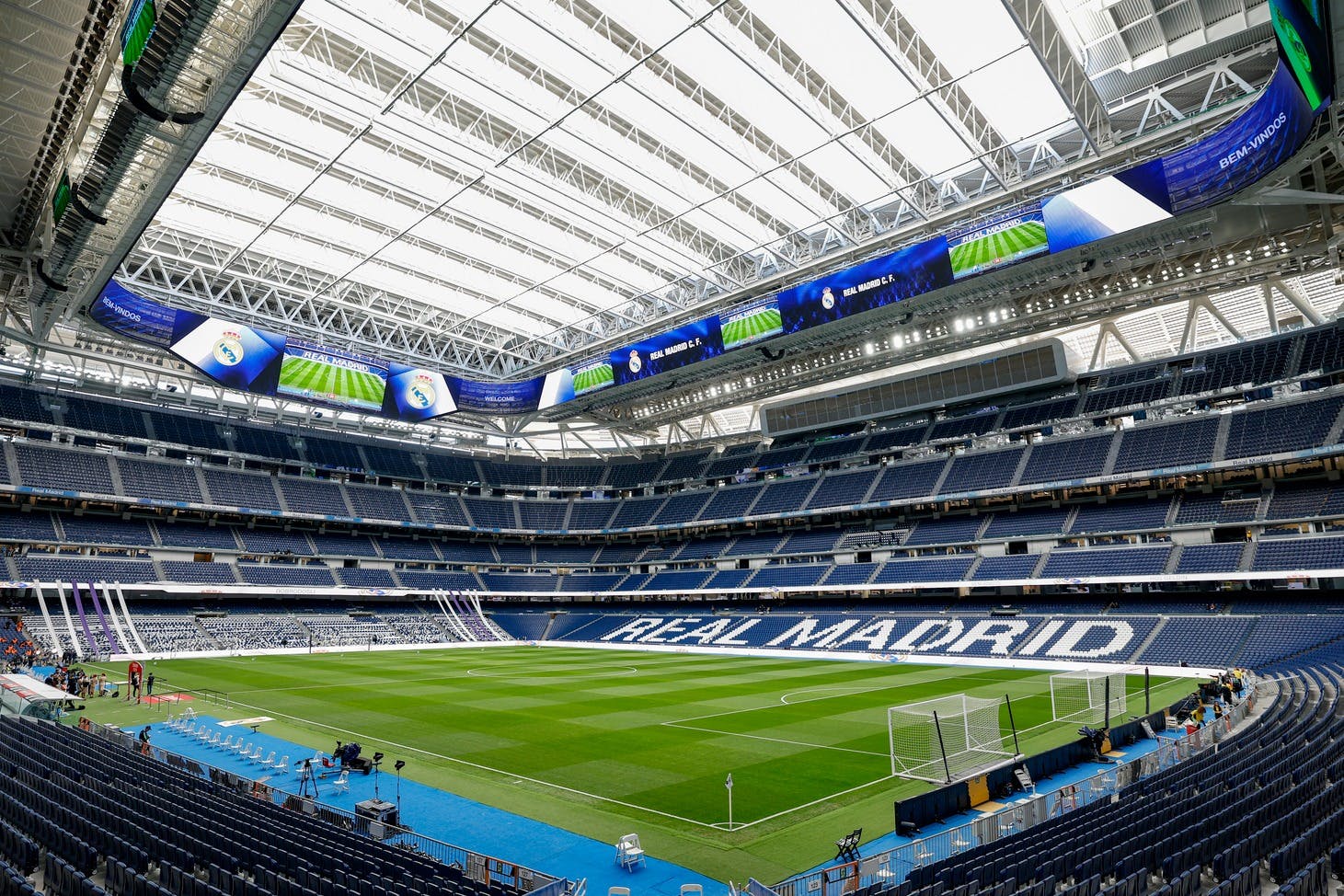Bernabéu Stadion: Eintrittskarte + Hop-on-Hop-off-Bus — 6