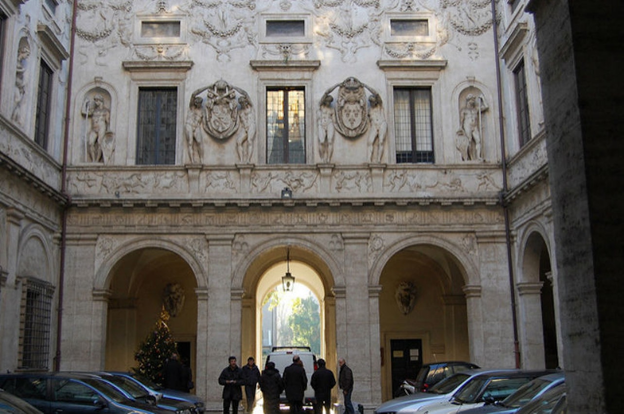 Galería Spada - Alojamientos en Roma
