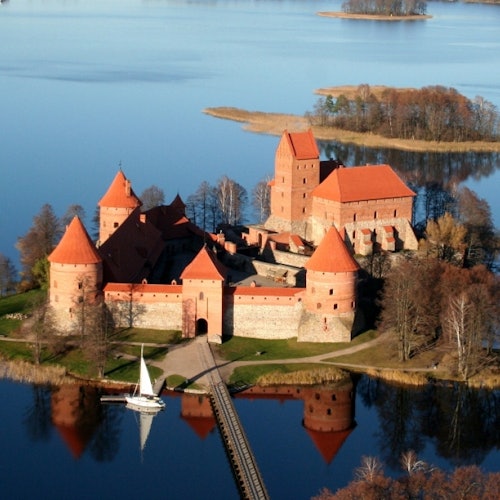 Tour a la Isla de Trakai desde Vilnius + Admisión al castillo de Trakai