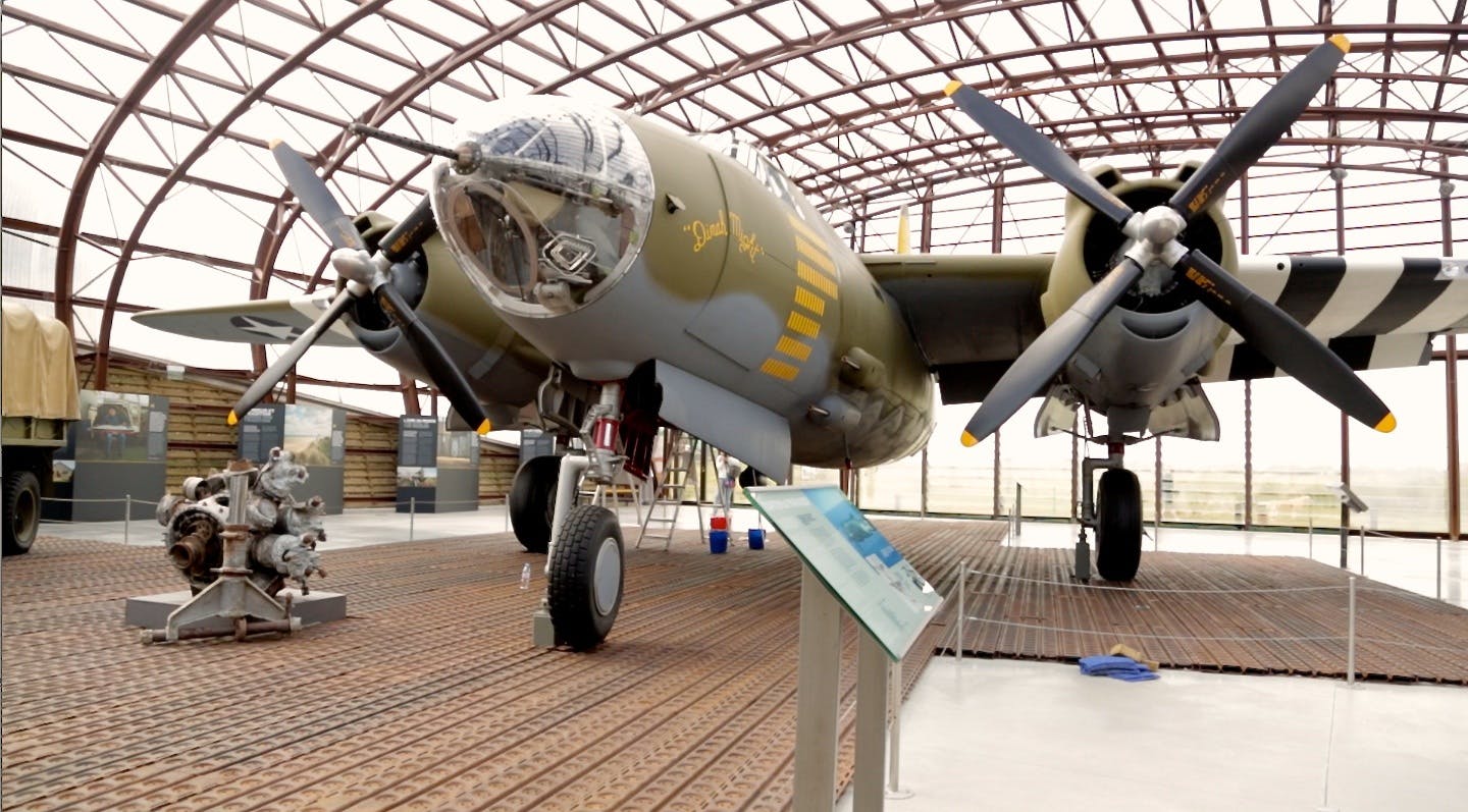 Normandy & D-Day Beaches: Day Trip from Paris with Authentic Lunch