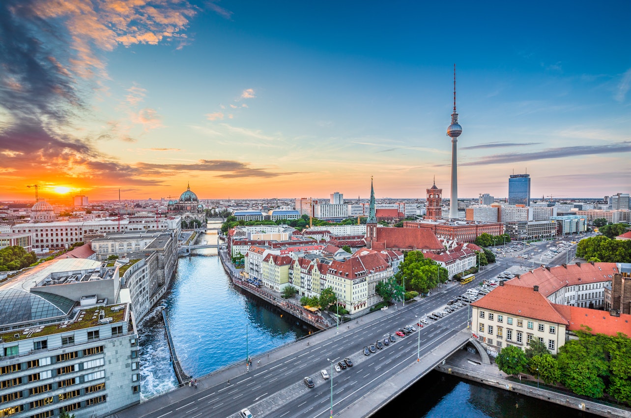 Torre de TV de Berlim: Intervalo da tarde mais alto - Acomodações em Berlim
