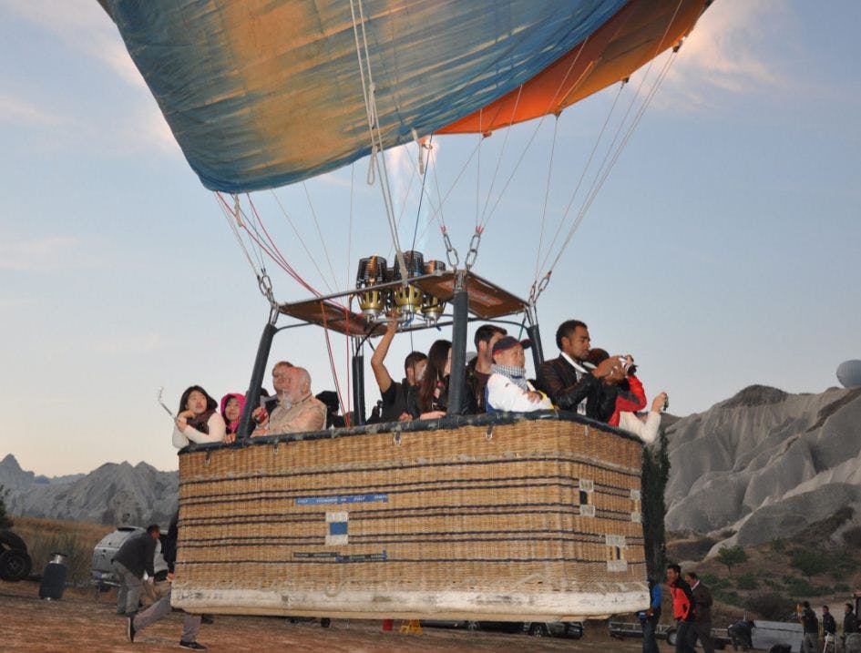 Scenic Cappadocia 1-Hour Hot Air Balloon Ride