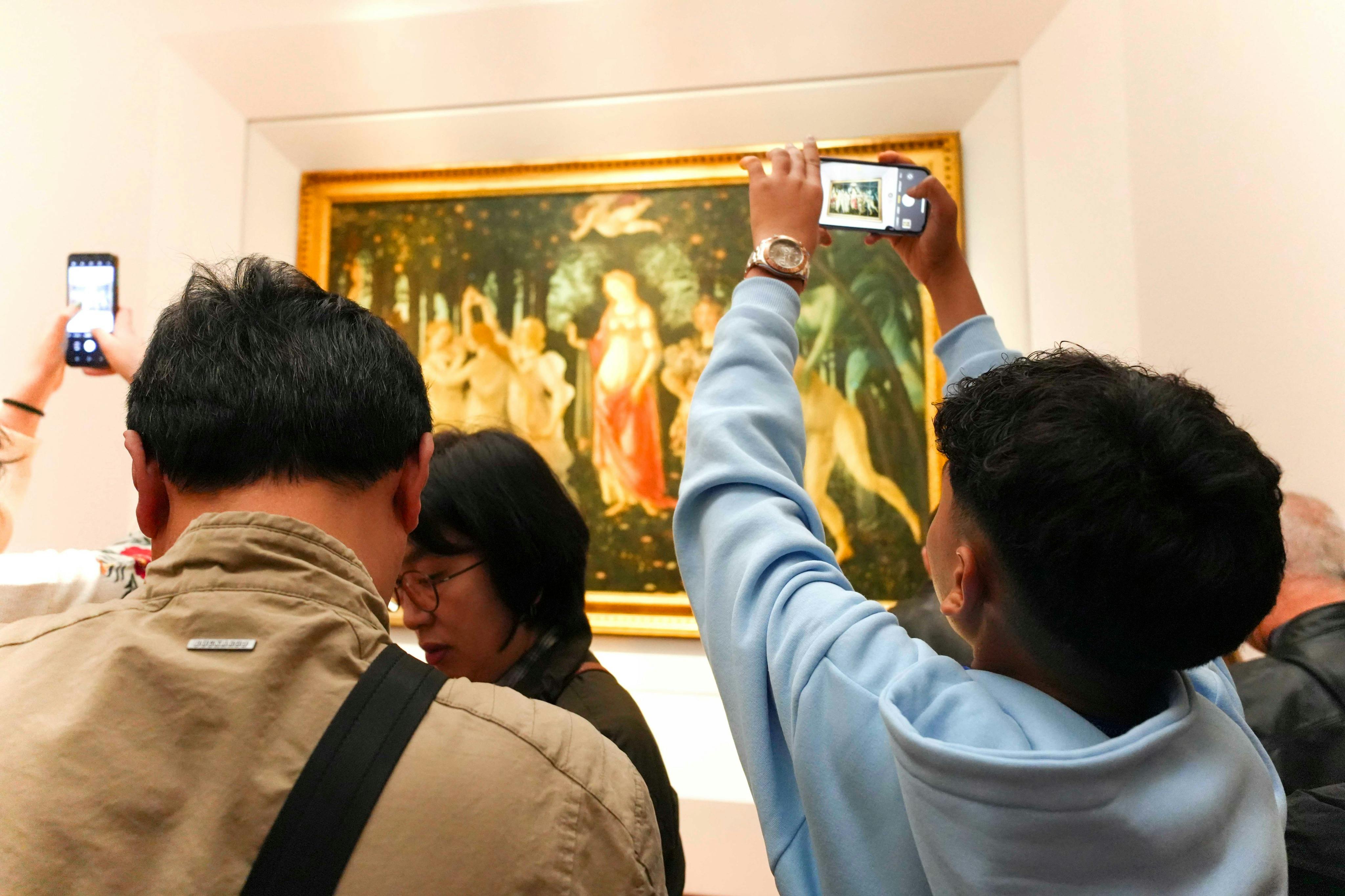 Uffizi Gallery: Reserved Entry + Audio Guide 3