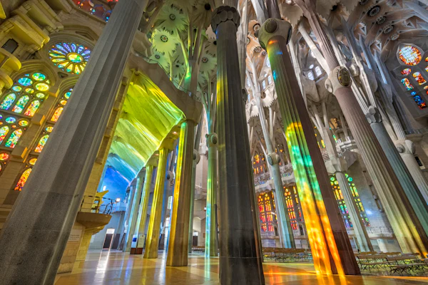 Spotify Camp Nou & FC Barcelona Museum + Sagrada Familia