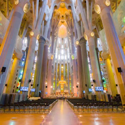 Montserrat & Sagrada Familia: Guided Tour from Barcelona 2