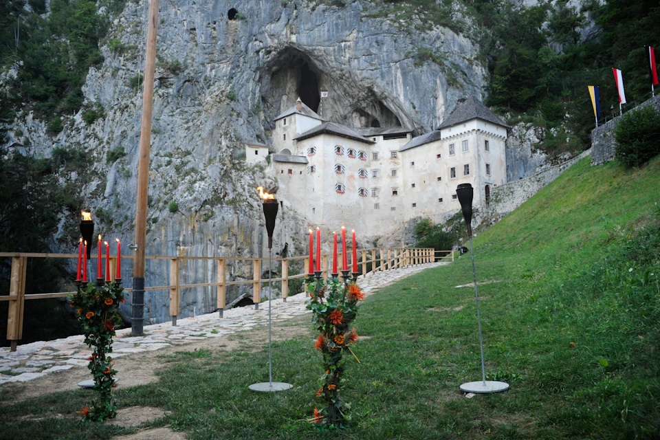 Postojna 4
