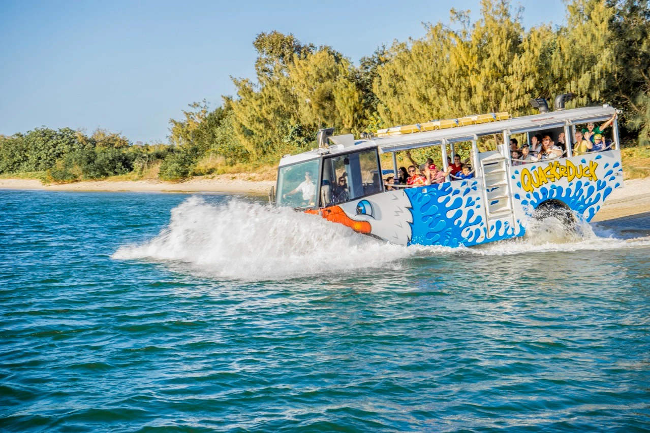 Quack'R'Duck Gold Coast: Amphibious Vehicle Tour from Surfers Paradise