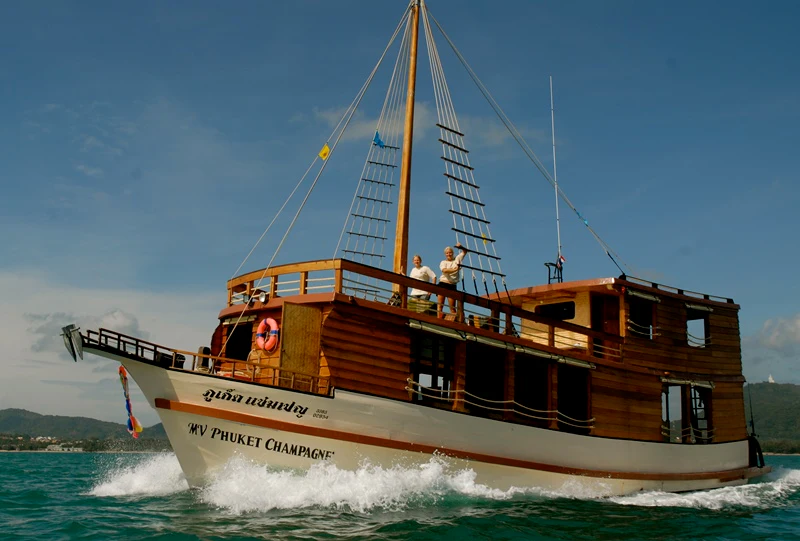 Phuket: Boat Tour with Lunch