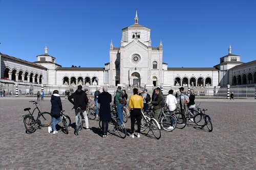 Milan: City Bike Tour