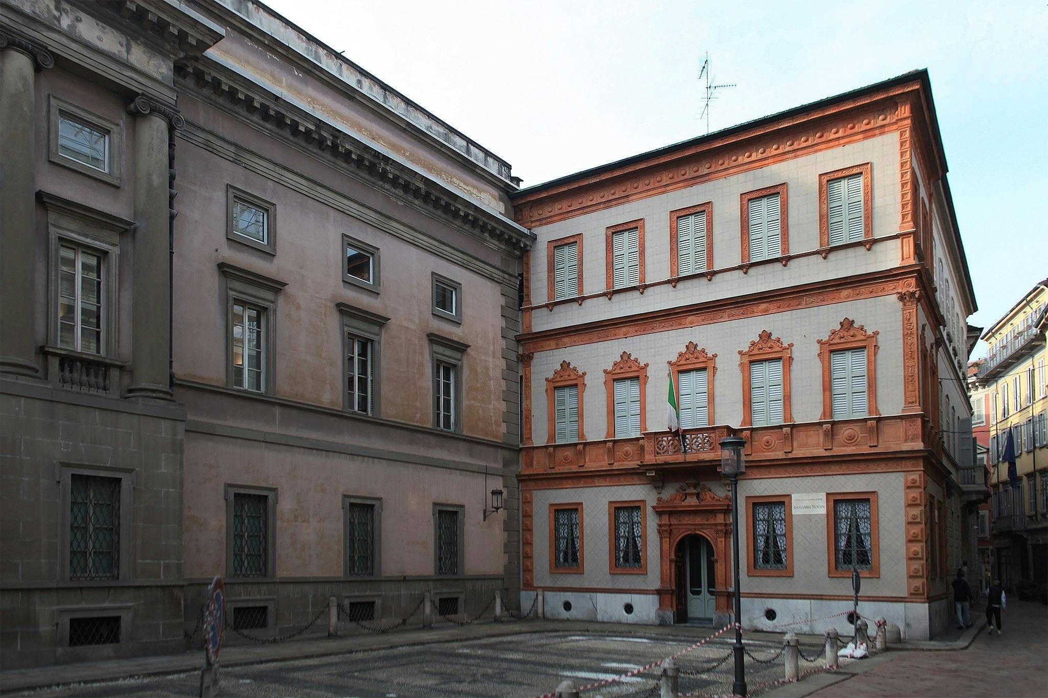 Activitat núm. 4 a <City 71749>: Casa Manzoni