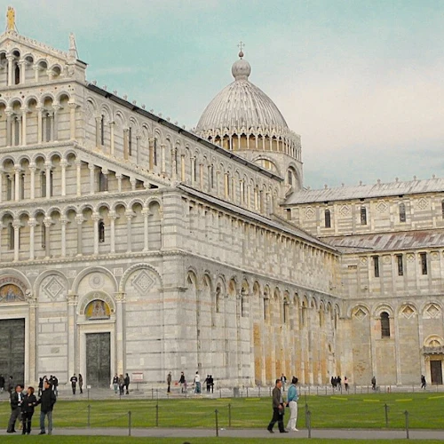 Pisa: Multilingual Audio Guide App Walking Tour with Live Guide - Photo 3