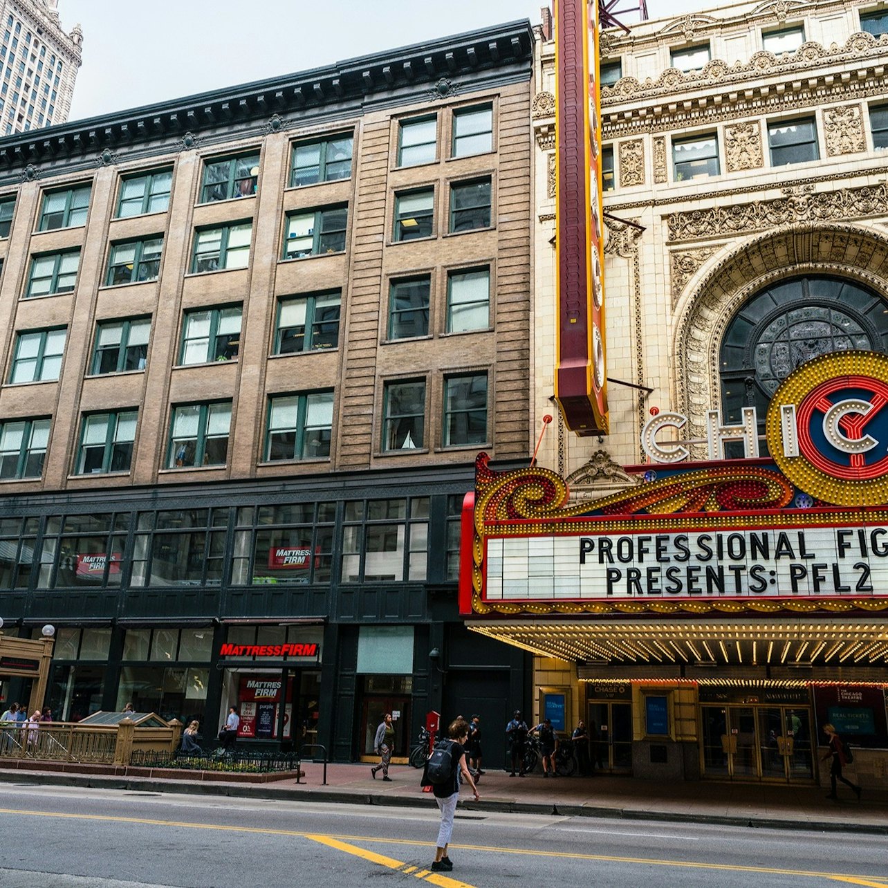 Chicago Architecture: A Walk Through Time - Accommodations in Chicago
