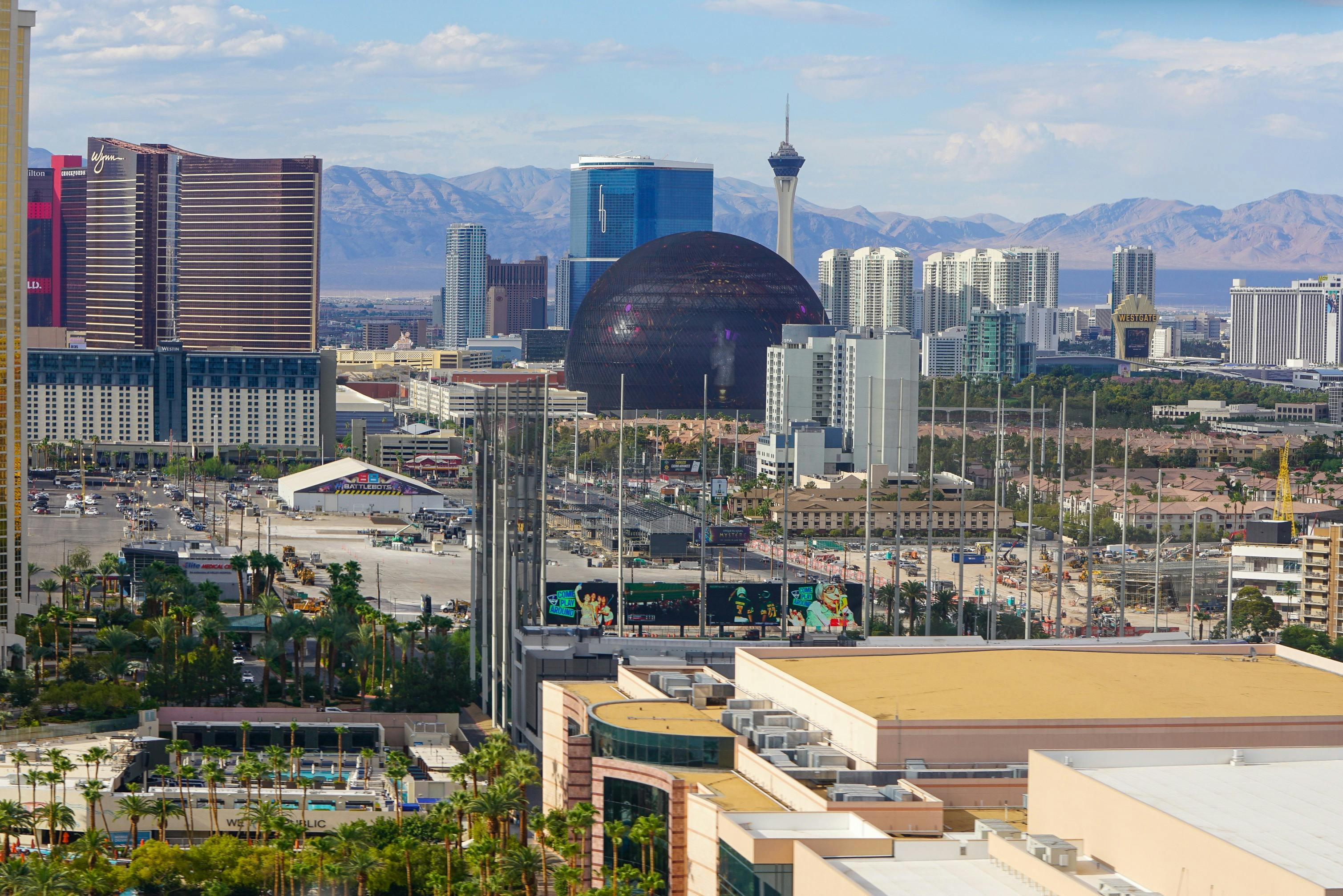 Плотина Гувера и полет на вертолете в Лас-Вегас-Стрип