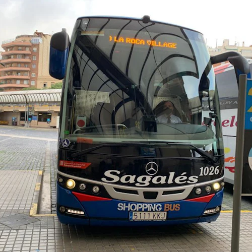 Sagalés Shopping Bus to La Roca Village - Photo 3