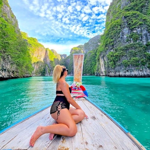 Phi Phi: Day Trip from Phuket + 4-Hour Private Longtail Tour