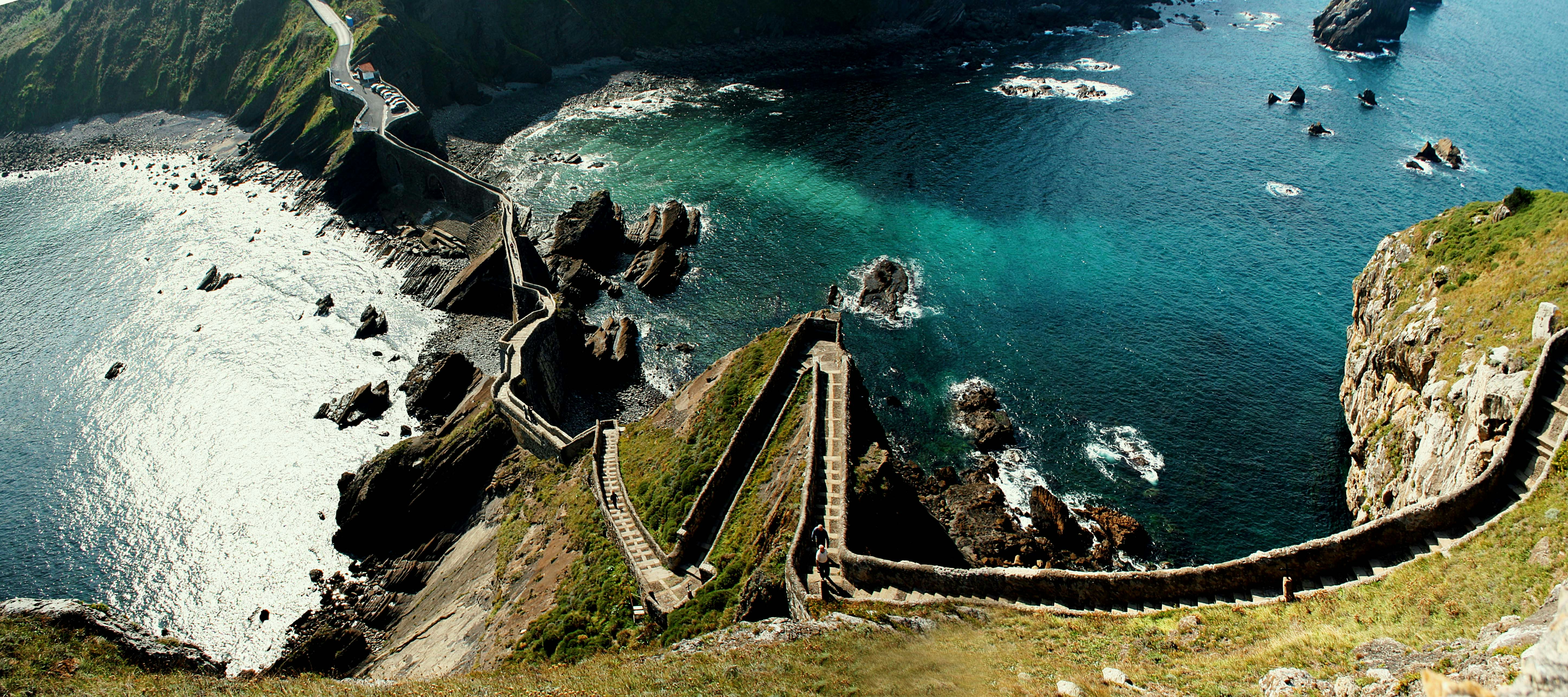 Gaztelugatxe and Guggenheim Museum from San Sebastián