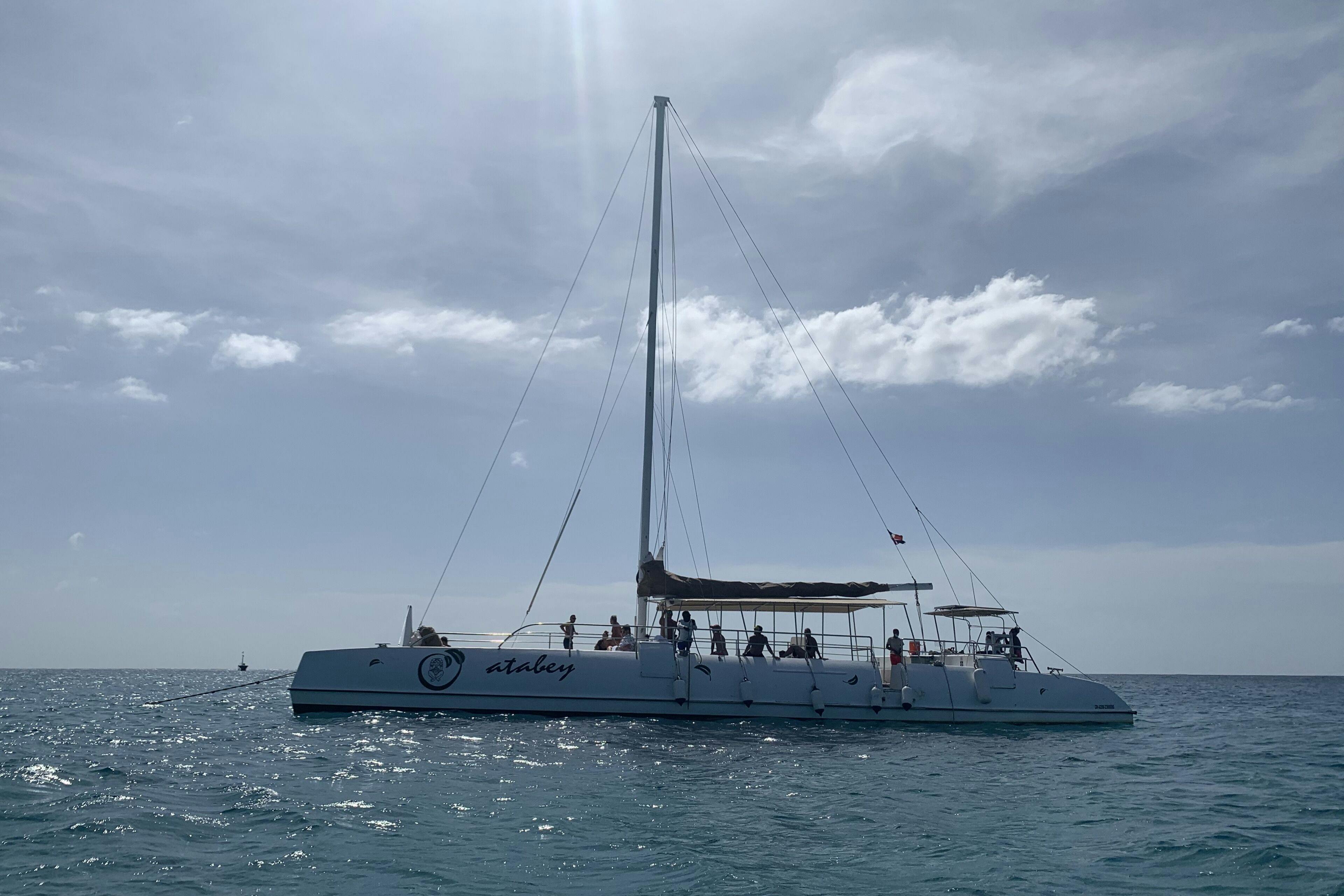 Catalina Island: Snorkeling Tour with Lunch & Drinks from Punta Cana - Photo 2