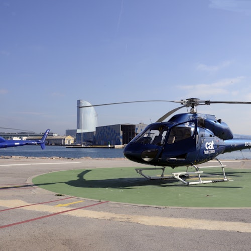 バルセロナのスカイラインヘリコプターフライト(即日発券)