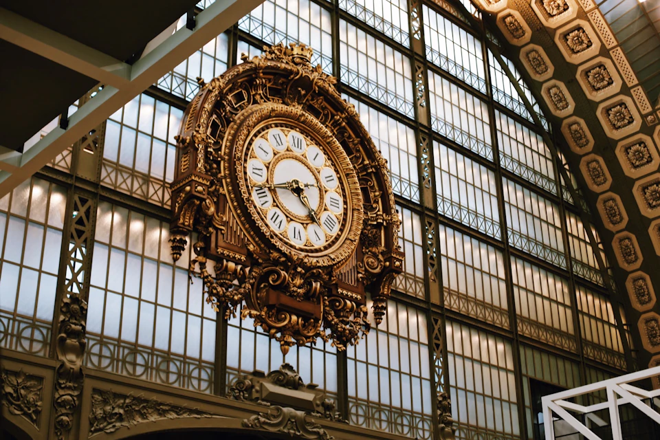 famous clock at orsay museum with babylon tours