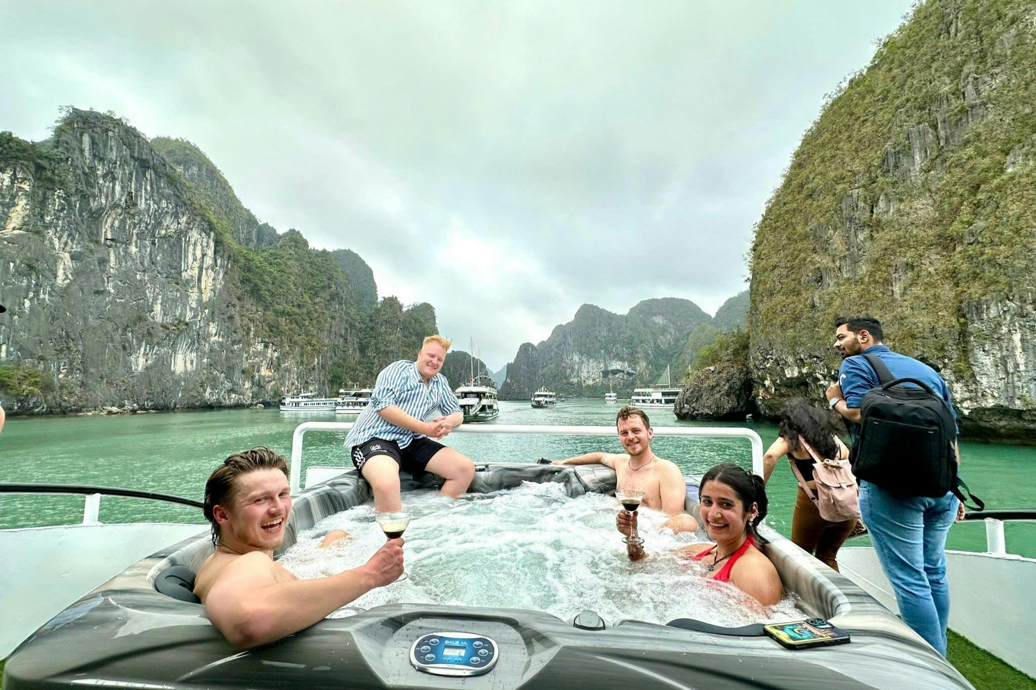 Baía de Ha Long: Passeio de barco + Almoço buffet + Transfer opcional - Photo 7