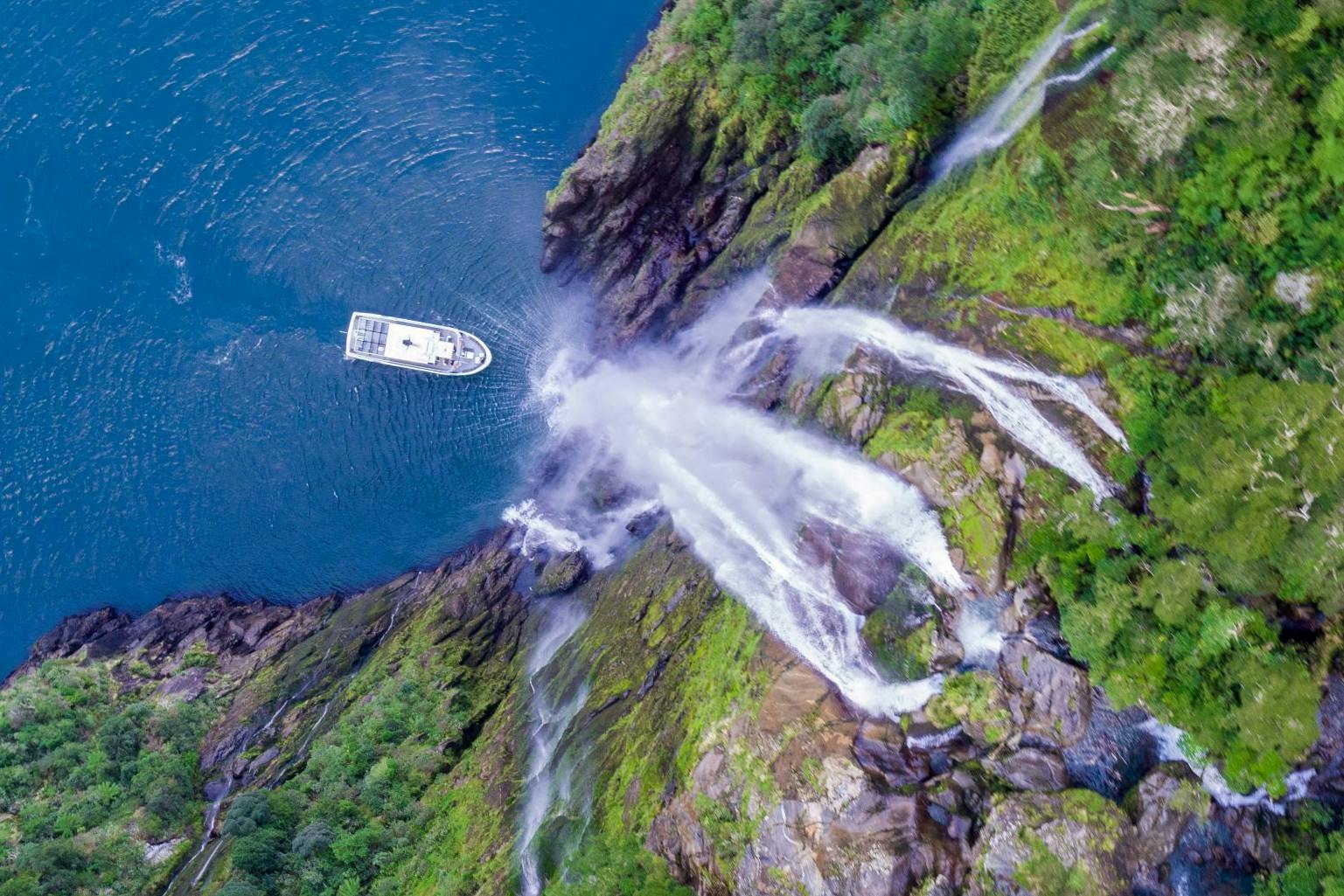 Milford Sound: Boutique Small Boat Cruise