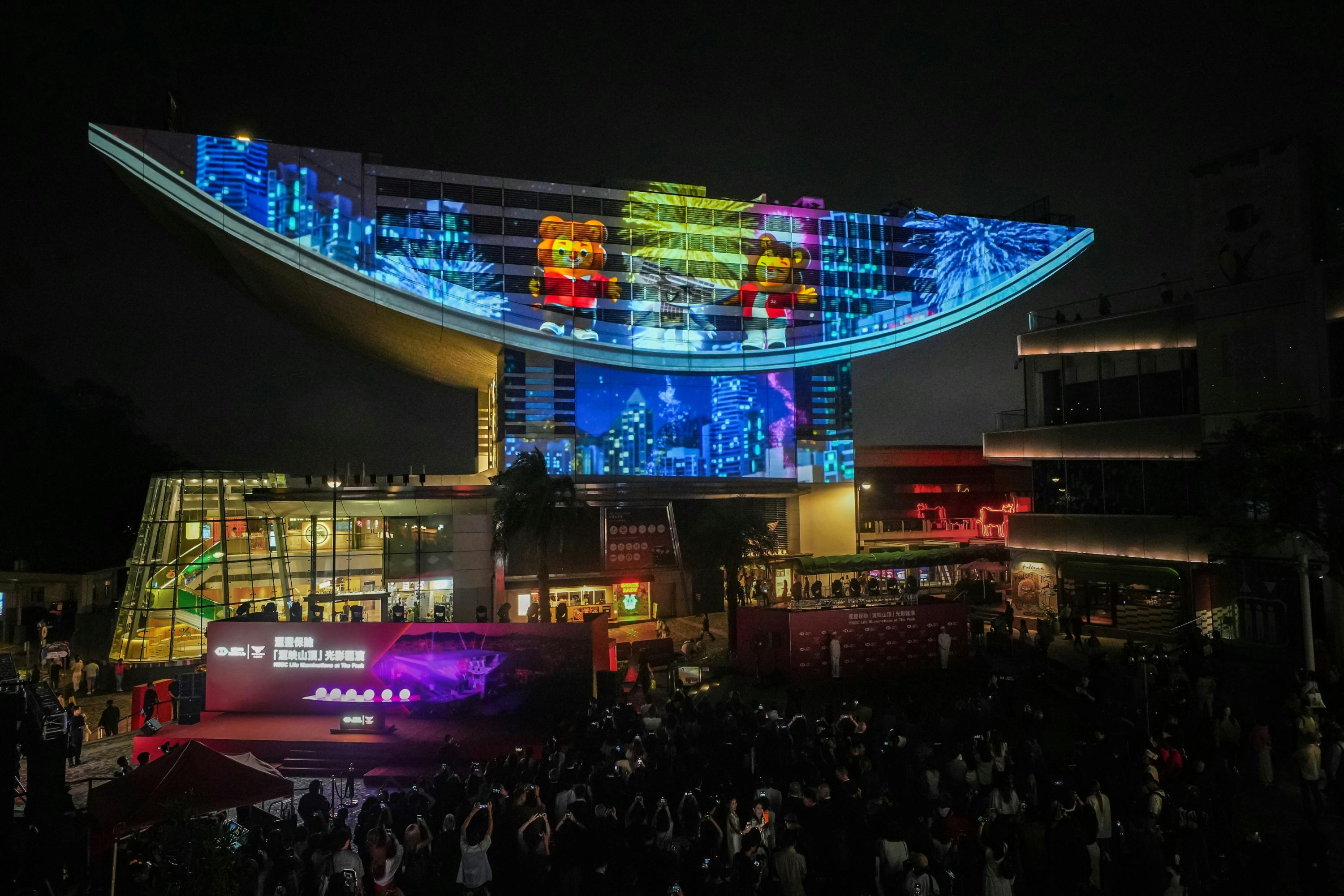 The Peak Tram Hong Kong: Round-Trip Ticket + Sky Terrace 428 + Ruby Pass 5