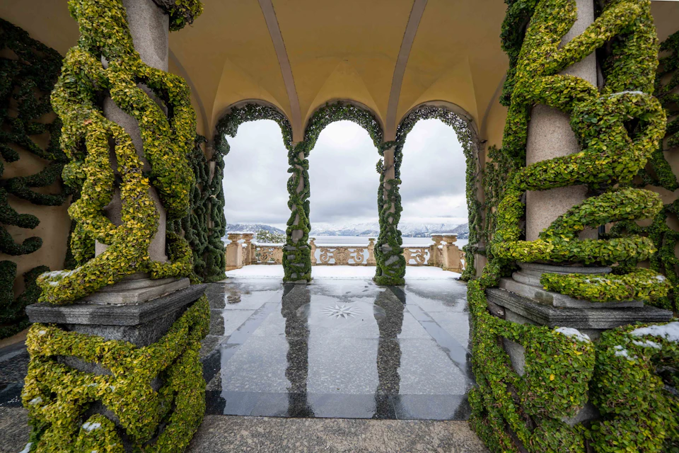 Photos of the interiors