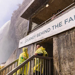 Niagara Falls (CA): Journey Behind the Falls + Guided Tour + Fireworks Cruise 3