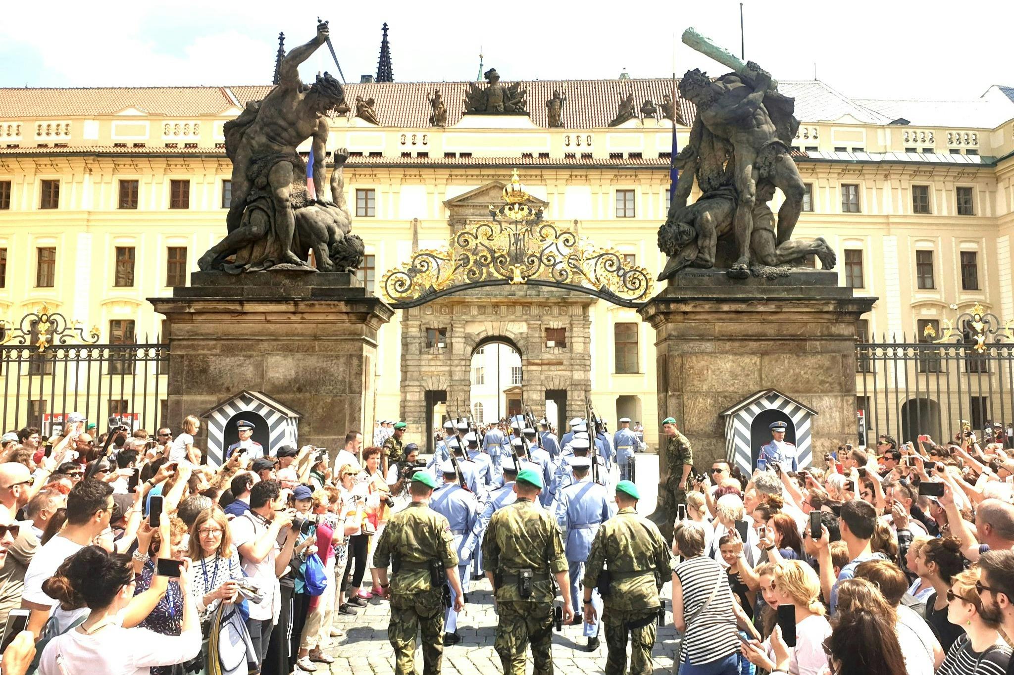 メインエントランス