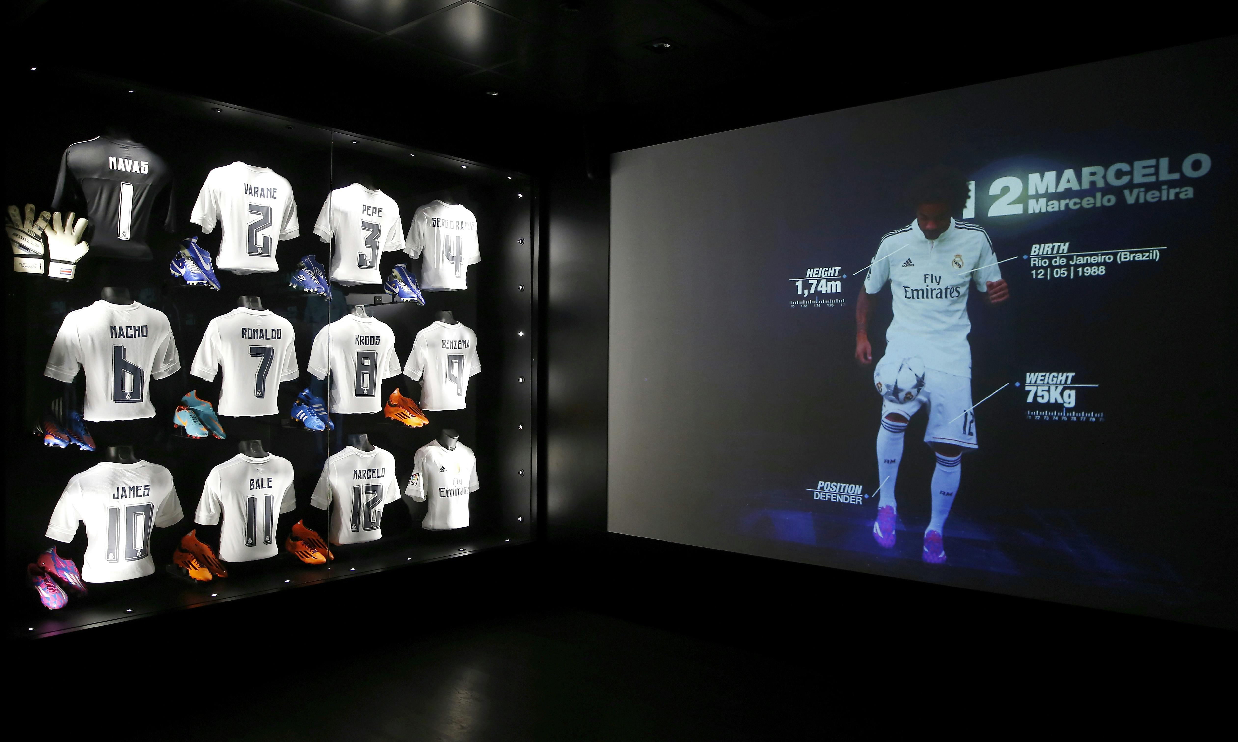 レアル マドリード博物館とガイド付きベルナベウツアー Tiqets