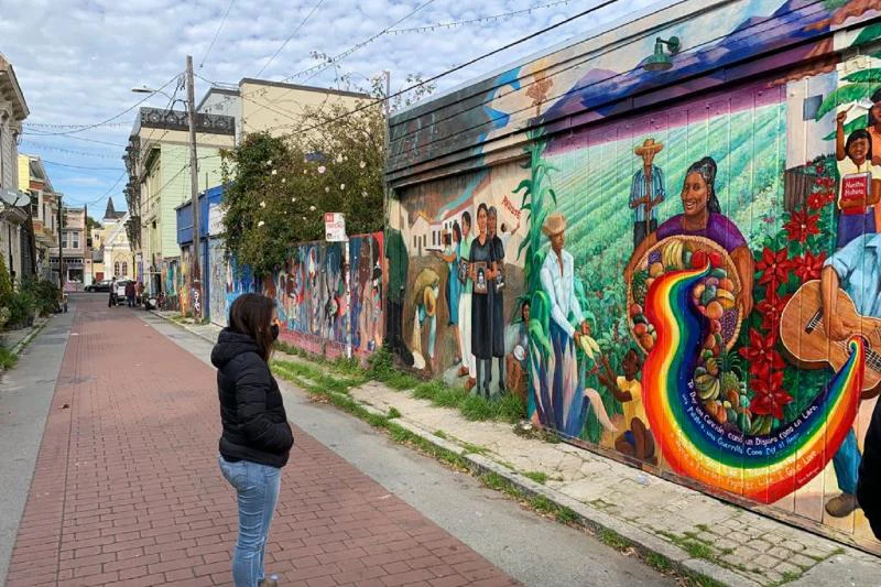 San Francisco: Mission District Walking Tour