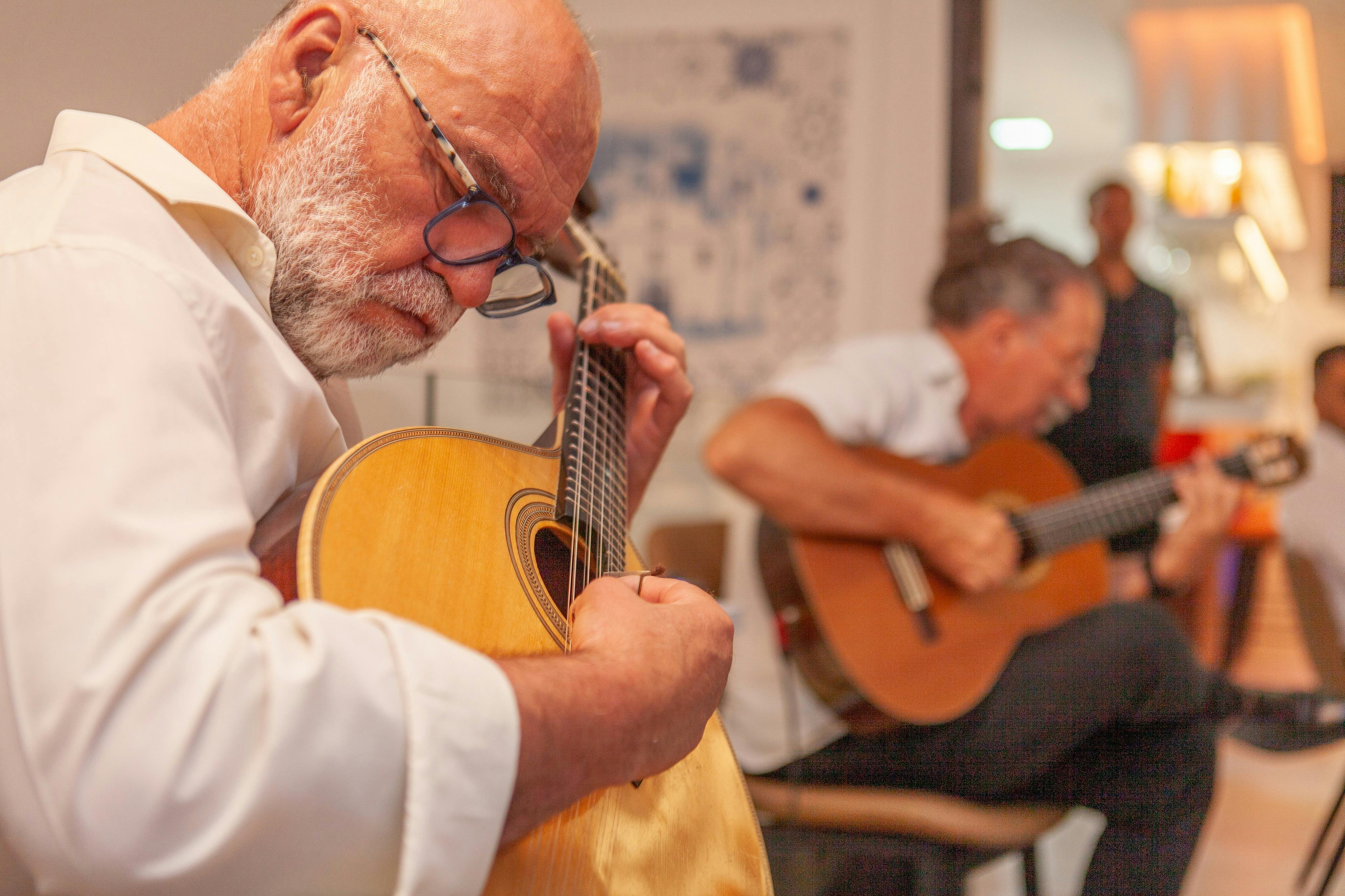 You haven't provided any text to translate. Please provide the text you want translated.