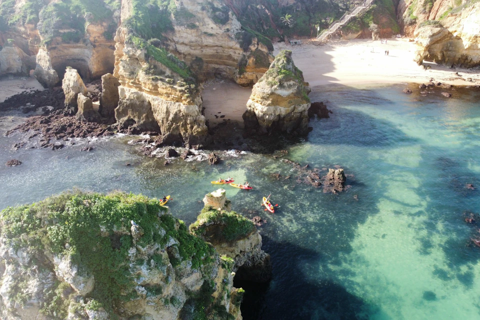 Kayaking in Ponta da Pieadde