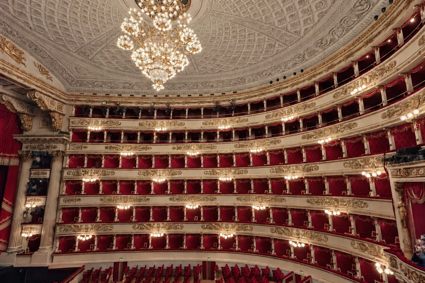 Teatro alla Scala: Skip The Line Ticket + Small Group Tour