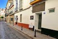 Hovedindgangen til det professionelle studie beliggende på C/Gravina 50, centrum af Sevilla.