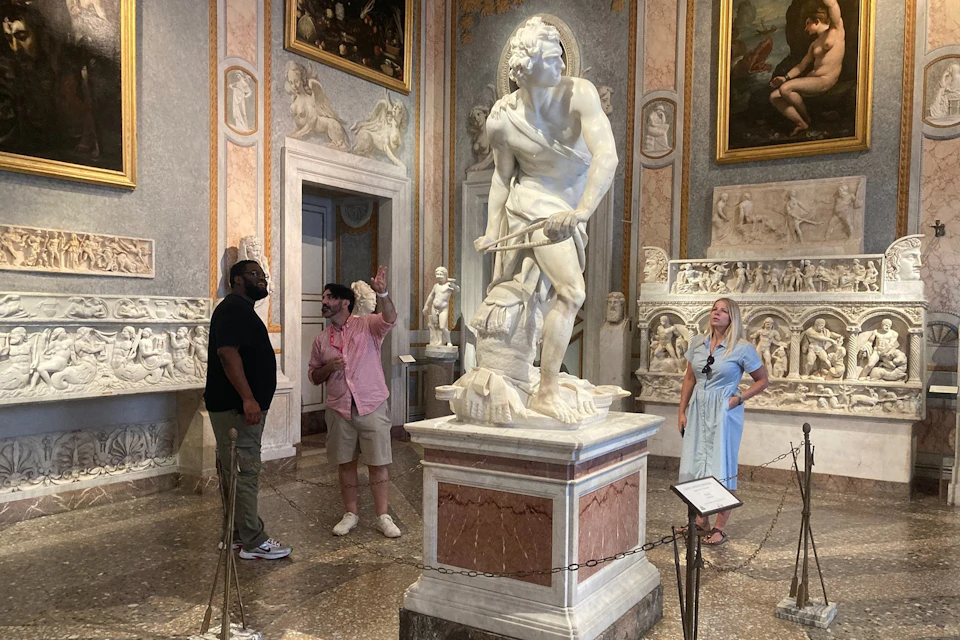 Only by viewing Bernini’s masterpiece up close can you truly appreciate how meticulously the supplier captured David’s fierce