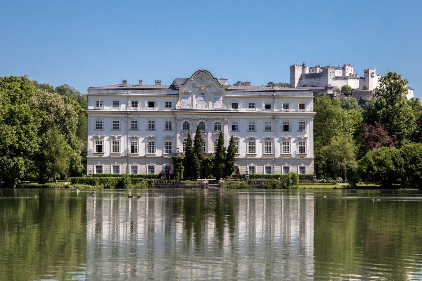 Salzburg: Original Sound of Music Tour + Lunch or Dinner