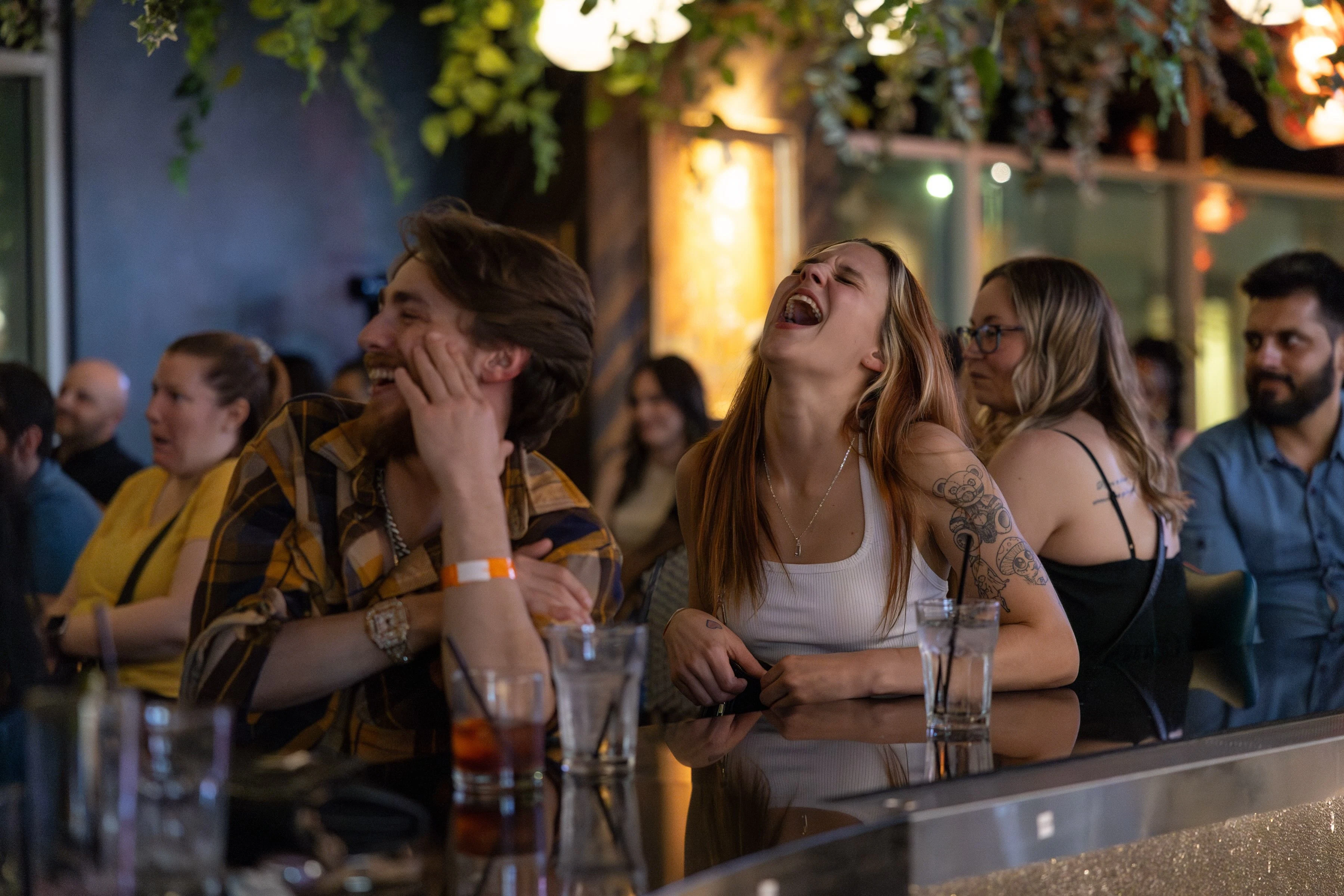 High Line Comedy Club: Stand Up Comedy Show + Minigolf
