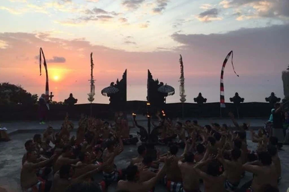 Uluwatu Kecak & Fire Dance Show