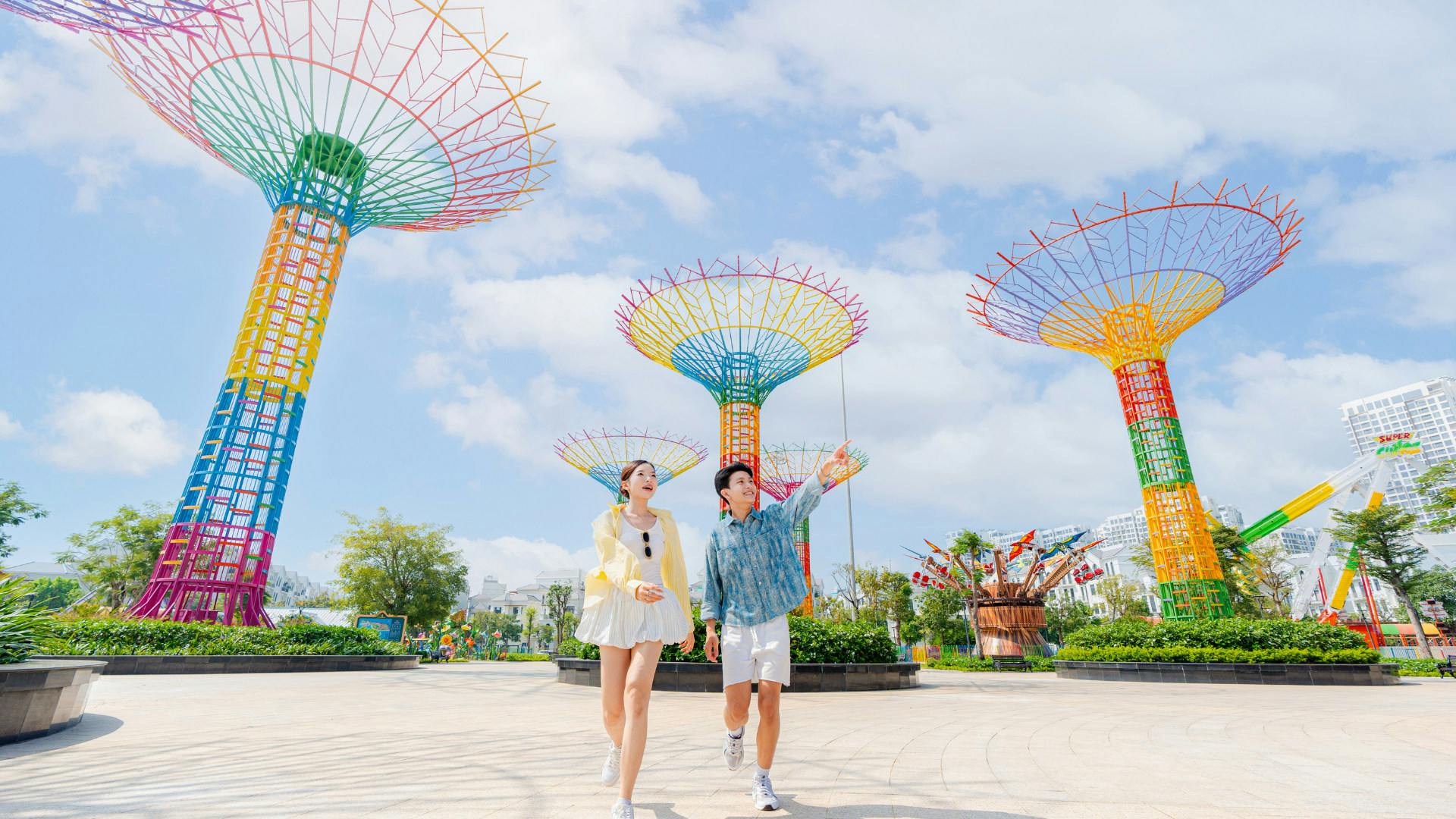 VinWonders Grand Park: Admission Ticket 3