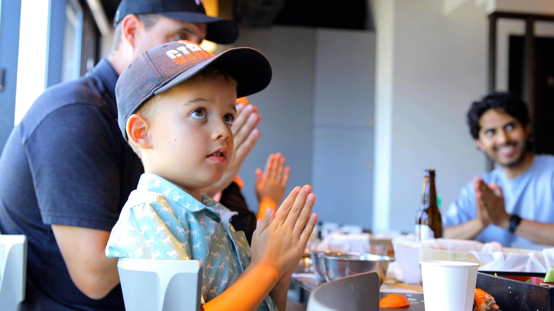 Sushi Making Osaka: Roll & Authentic Japanese Sushi Class with Halal Menu