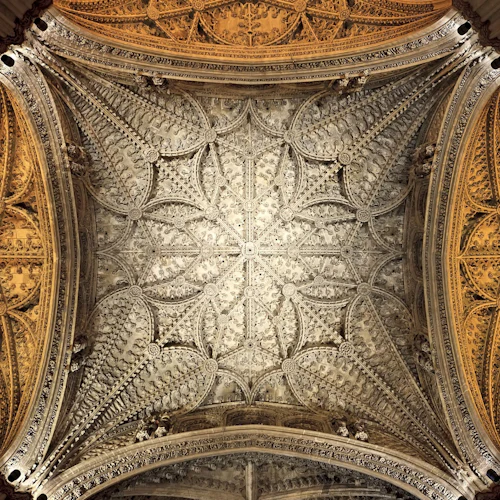 Bilhetes Catedral de Sevilha e La Giralda: tour guiado - Photo 6