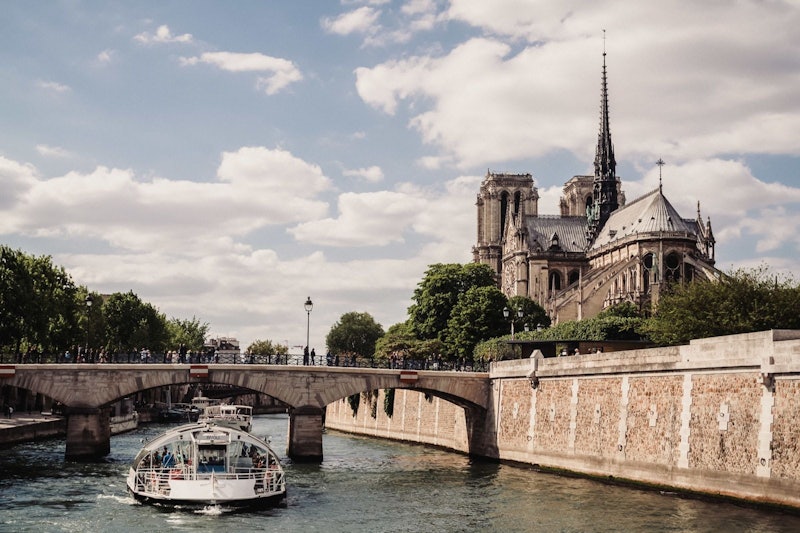 שער הניצחון, איל דה לה סיטה וסנט שאפל בParis — תמונה 4