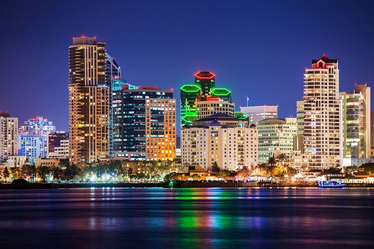 San Diego Signature Dinner Cruise