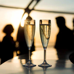 Brighton i360: Sky Bar Entry + Glass of Champagne