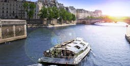 Croisière touristique sur la Seine